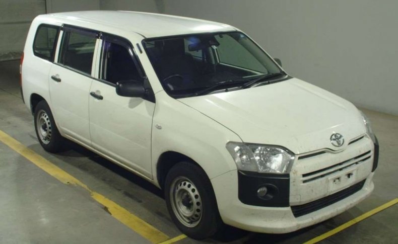 TOYOTA PROBOX DX COMFORT 4WD 2019