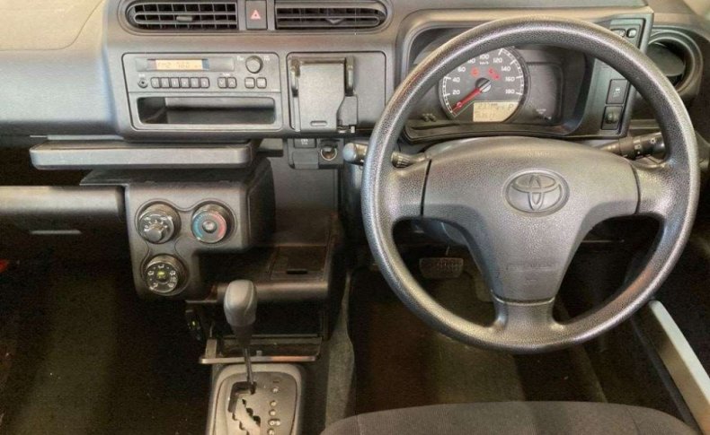 TOYOTA PROBOX DX COMFORT 4WD 2019