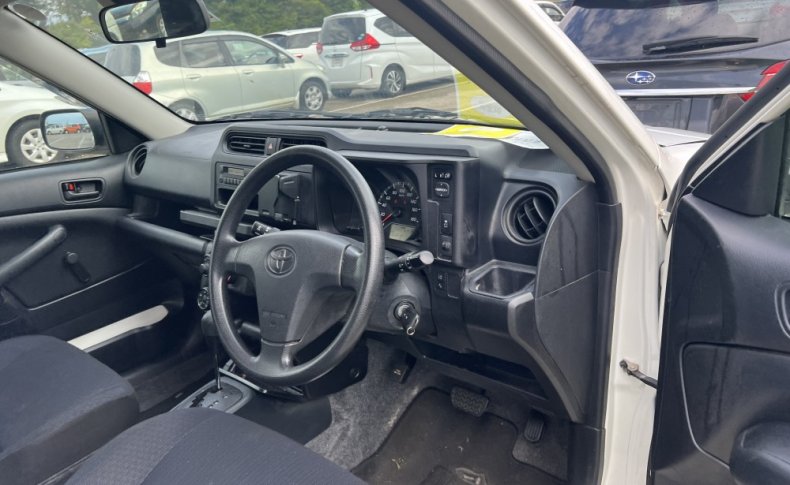 TOYOTA PROBOX DX COMFORT 4WD 2019