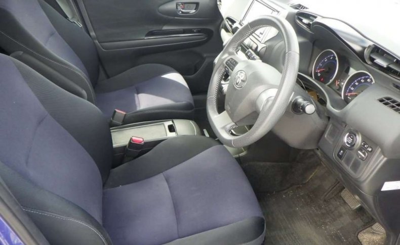 TOYOTA WISH S 2015