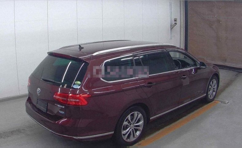 VOLKSWAGEN PASSAT VARIANT TSI HIGH LINE 2016