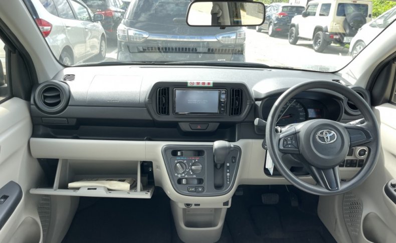TOYOTA PASSO X S 2019