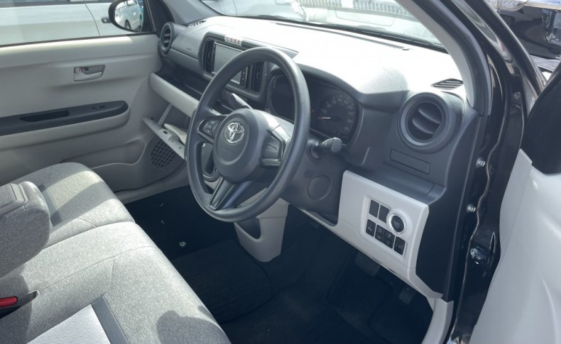 TOYOTA PASSO X S 2019