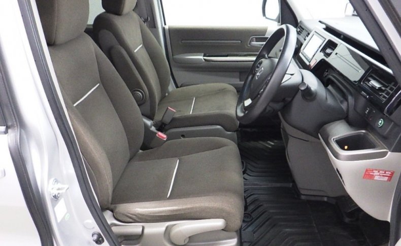 HONDA STEPWGN G HONDA SENSING 8-SEATERS 2016