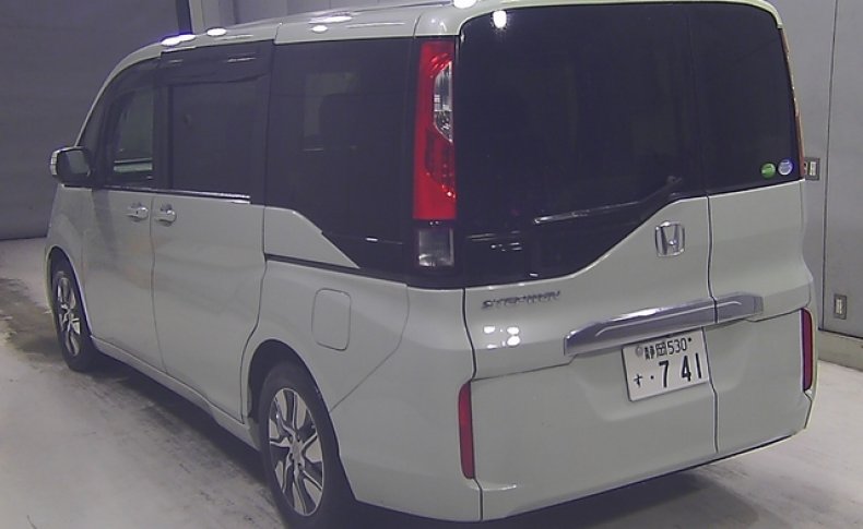 HONDA STEPWGN G EX HONDA SENSING 2015