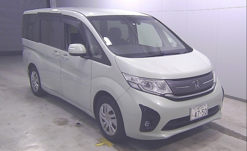 HONDA STEPWGN G 8-SEATERS 2016