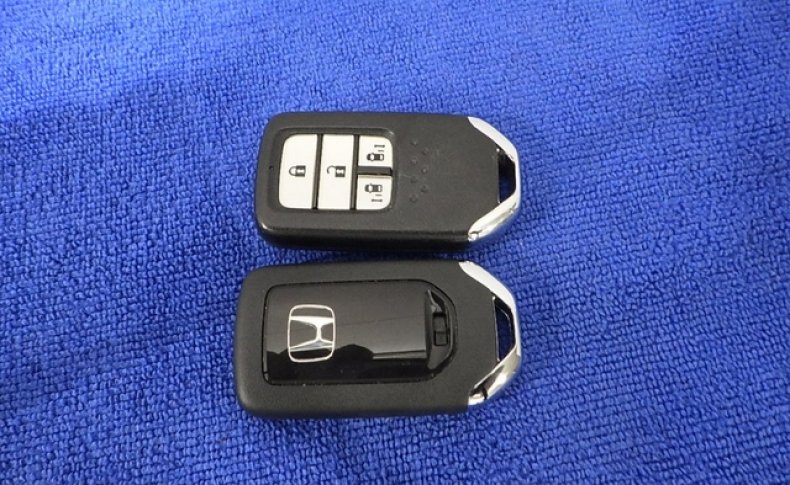 HONDA STEPWGN G 8-SEATERS 2016