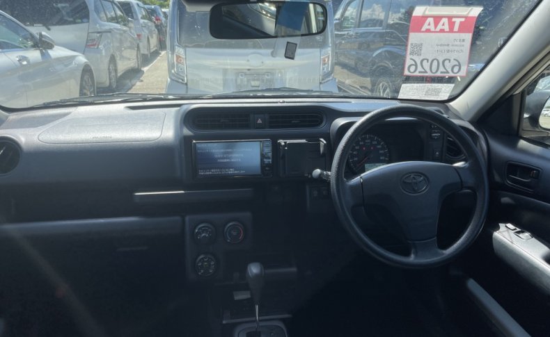TOYOTA PROBOX DX COMFORT 2019