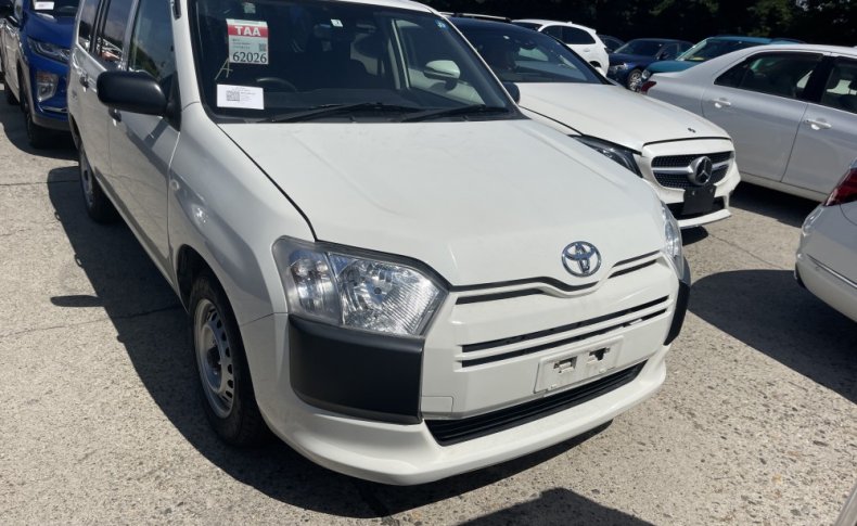 TOYOTA PROBOX DX COMFORT 2019