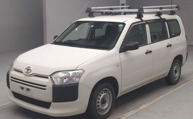 TOYOTA PROBOX DX COMFORT 2019