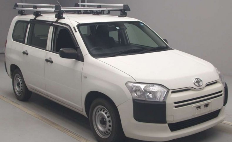 TOYOTA PROBOX DX COMFORT 2019