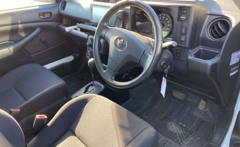 TOYOTA PROBOX DX COMFORT 2019