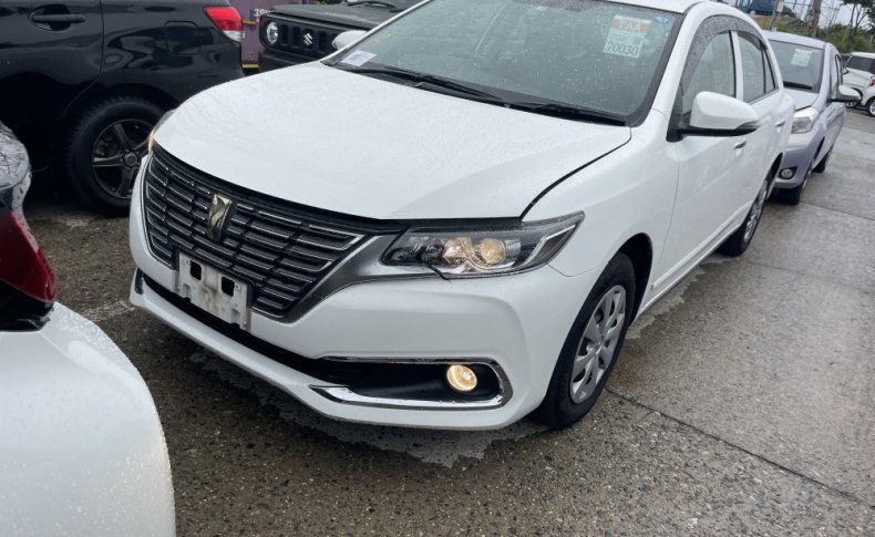 TOYOTA PREMIO 1.8 X 4WD 2019