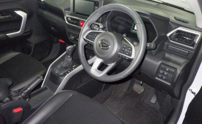 DAIHATSU ROCKY PREMIUM 2020