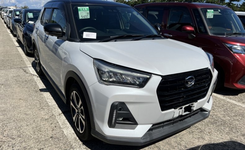 DAIHATSU ROCKY PREMIUM 2020