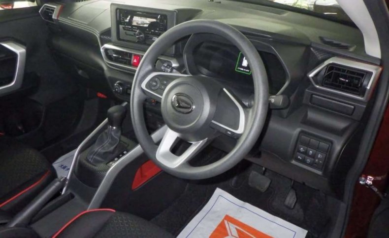 DAIHATSU ROCKY X 2019