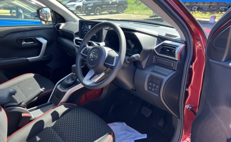 DAIHATSU ROCKY X 2019