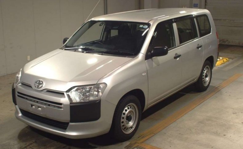 TOYOTA PROBOX DX COMFORT 2019