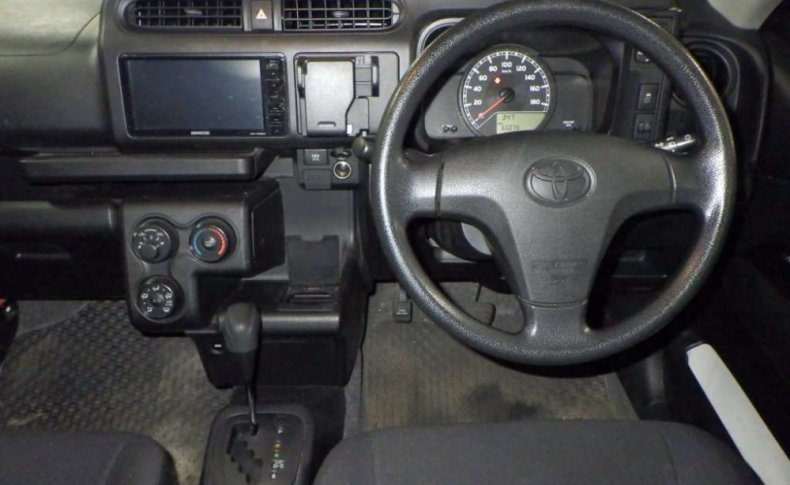 TOYOTA PROBOX DX COMFORT 2019