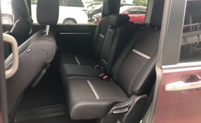 HONDA STEPWGN SPADA COOL SPIRIT 8-SEATERS 2015