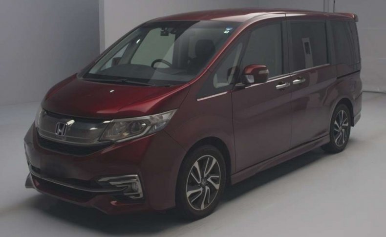 HONDA STEPWGN SPADA COOL SPIRIT 8-SEATERS 2015