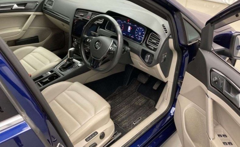 VOLKSWAGEN GOLF VARIANT TSI HIGH LINE MEISTER 2019