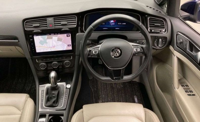 VOLKSWAGEN GOLF VARIANT TSI HIGH LINE MEISTER 2019