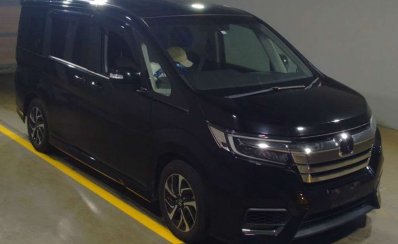 HONDA STEPWGN SPADA HONDA SENSING 8-SEATERS 2017