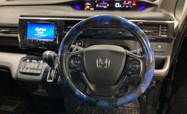 HONDA STEPWGN SPADA HONDA SENSING 8-SEATERS 2017