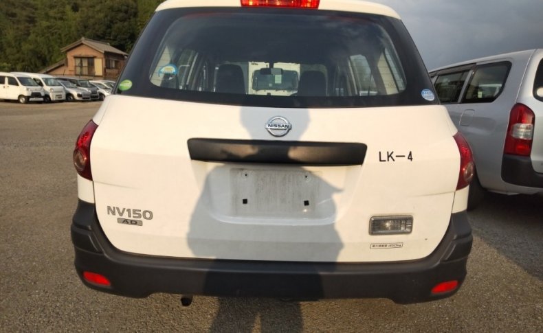 NISSAN AD 2WD 2019