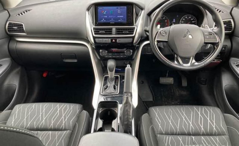 MITSUBISHI ECLIPSE CROSS M 2018