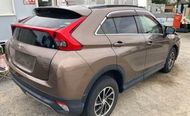 MITSUBISHI ECLIPSE CROSS M 2018