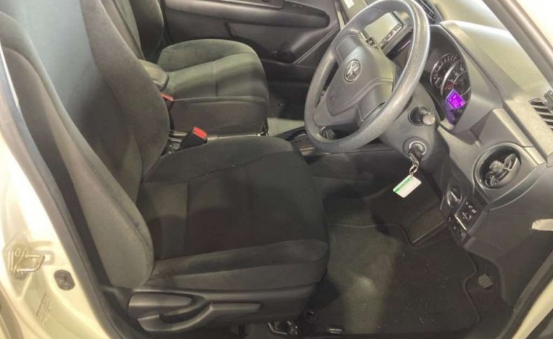 TOYOTA COROLLA AXIO X 2019