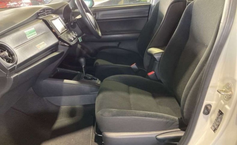 TOYOTA COROLLA AXIO X 2019