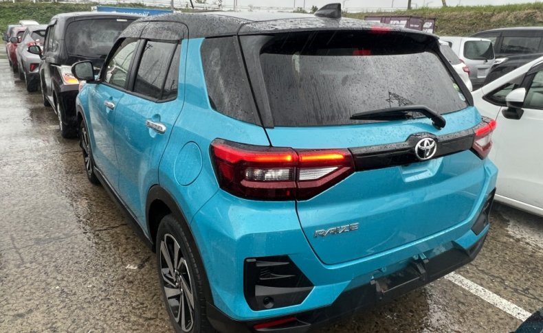 TOYOTA RAIZE Максимальная комплектация Z 2019