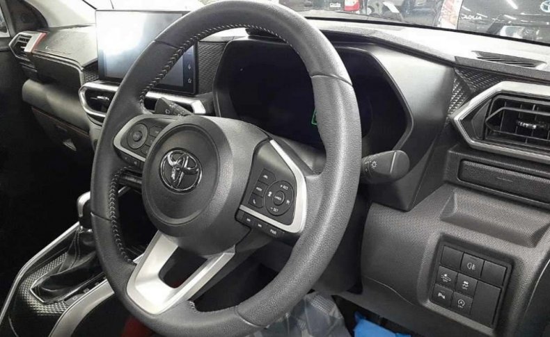 TOYOTA RAIZE Максимальная комплектация Z 2019