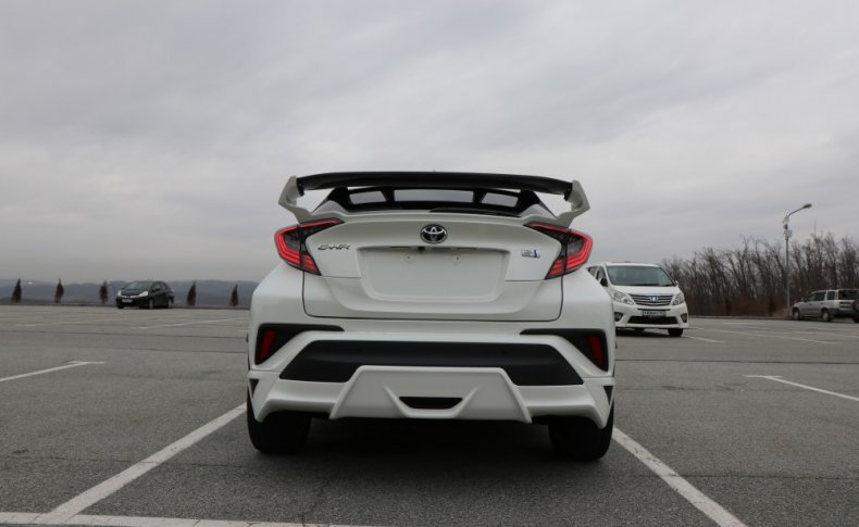 TOYOTA C-HR G LED EDITION 2017