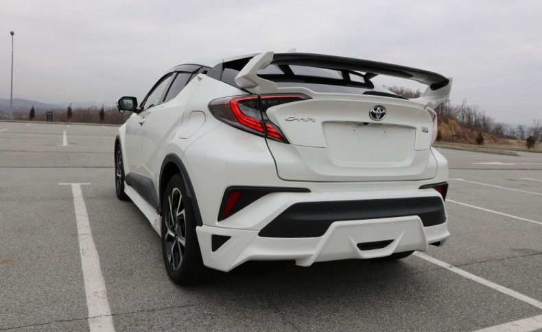 TOYOTA C-HR G LED EDITION 2017