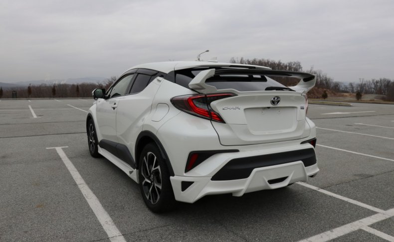TOYOTA C-HR G LED EDITION 2017