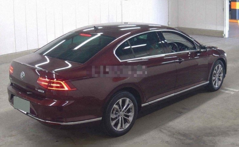 VOLKSWAGEN PASSAT TSI Highline 2016