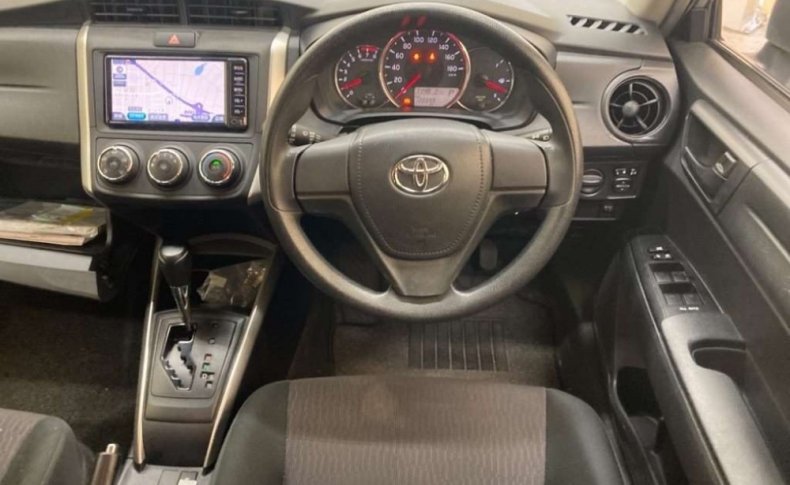 TOYOTA COROLLA FIELDER 1.5X 4WD 2016