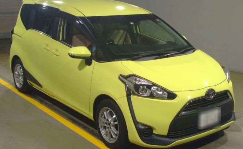 TOYOTA SIENTA X 2016