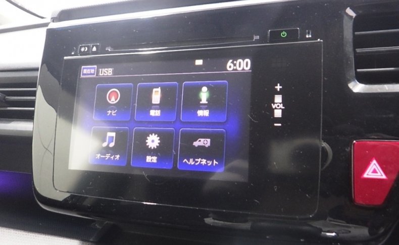 HONDA STEPWGN Spada Advanced Package Alpha 8 seater 2015