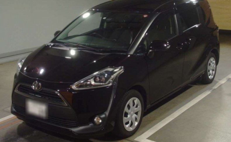 TOYOTA SIENTA G 2017
