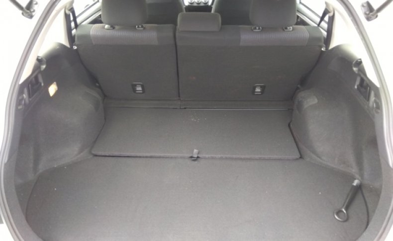 TOYOTA COROLLA FIELDER 1.5X 4WD 2018