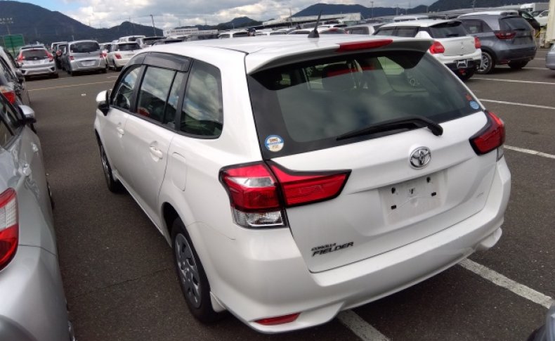 TOYOTA COROLLA FIELDER 1.5X 4WD 2018