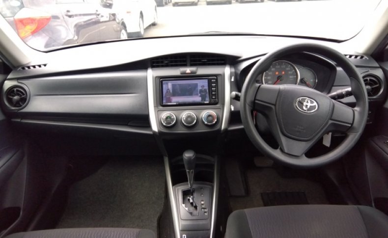 TOYOTA COROLLA FIELDER 1.5X 4WD 2018