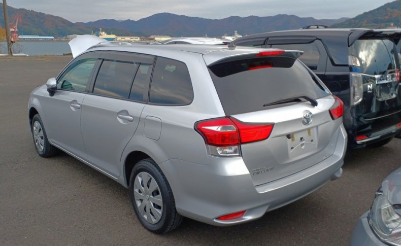 TOYOTA COROLLA FIELDER 1.5X 4WD 2016