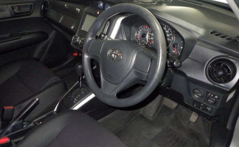 TOYOTA COROLLA FIELDER 1.5X 4WD 2016