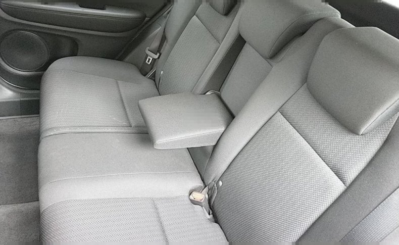 HONDA VEZEL HYBRID X 2014